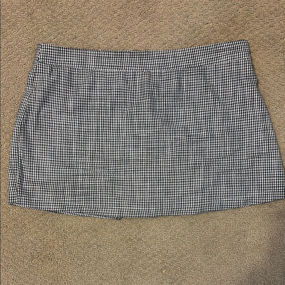 Classic Black and White Checkered Skort